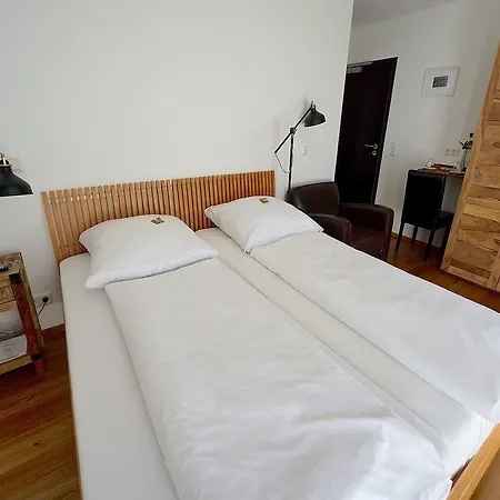 Гостевой дом Pension-gaststaette Paradies 3*