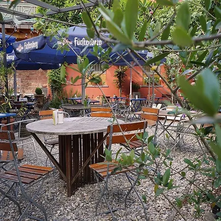 Pension-gaststaette Paradies